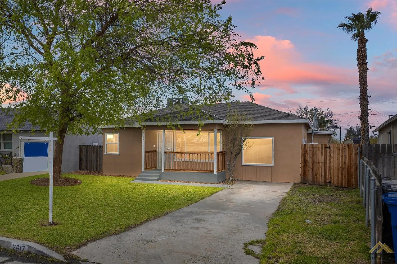 2617 Dina Way photo 1