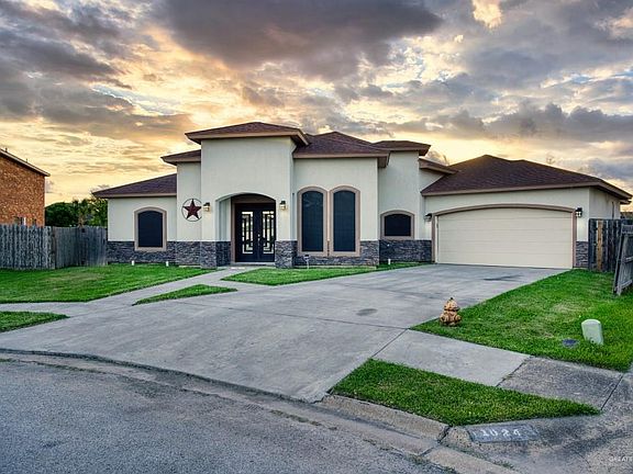 3rd image of 1017 Cirrus Dr