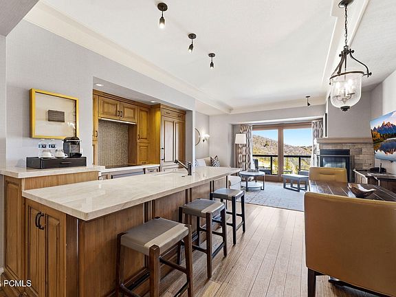 2nd image of 2300 Deer Valley Dr E #720