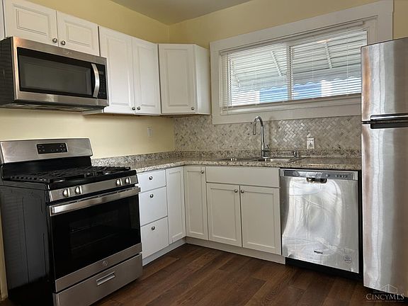 5th image of 1922 Dalewood Pl