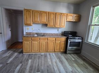 32-34 Kenmore Ave #2RR, Newark, NJ 07106