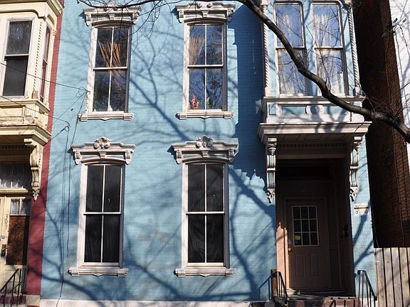 4th image of 307 1st St
