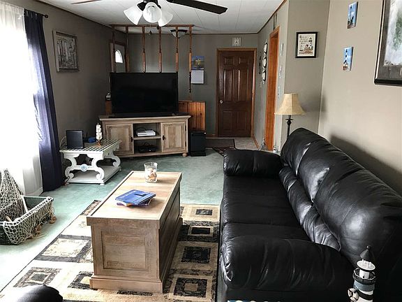 2nd image of 1114 State Road 25 W