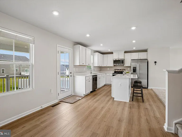 6415 Farrier Way — Photo 5
