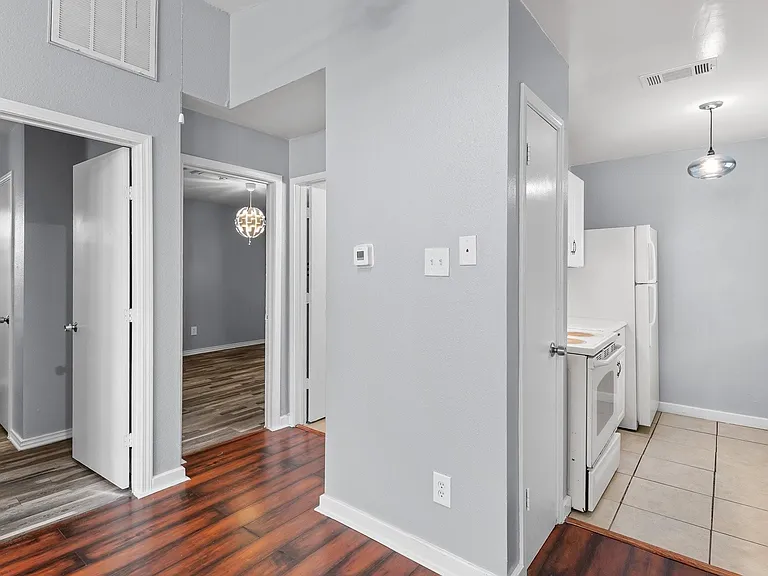 7617 Meador Ave #A — Photo 6