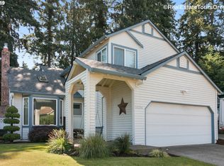 14244 SW Fanno Creek Loop, Tigard, OR 97224