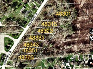 48301 Sugarbush Rd, Chesterfield, MI 48047