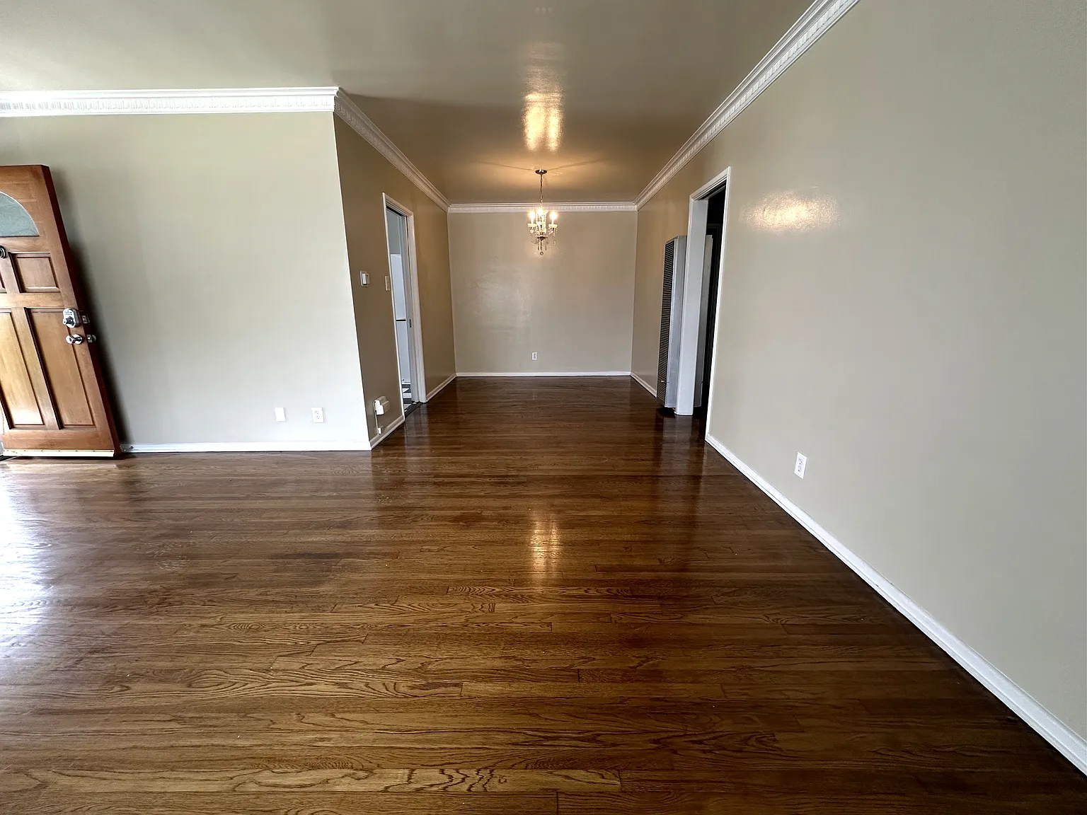 4068 9th Ave — Photo 2