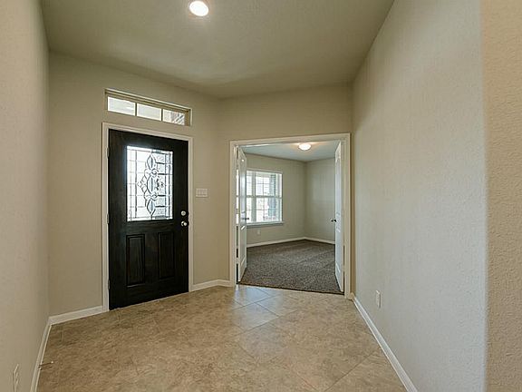 5th image of 2922 Vales Point Dr