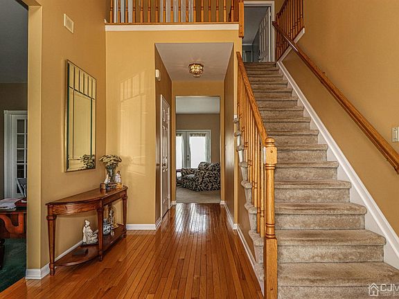 2nd image of 30 Zeller Dr