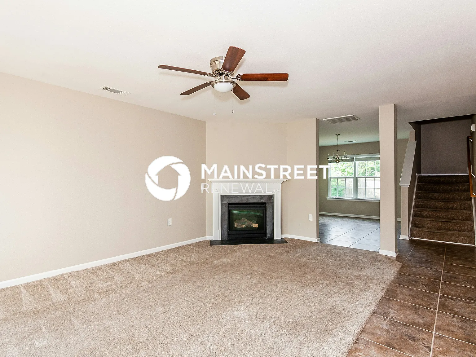 701 Waterlemon Way — Photo 2