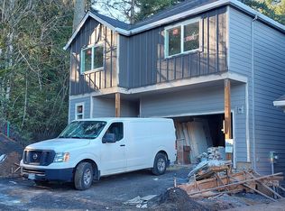 17622 SW Sunview Ln, Beaverton, OR 97007