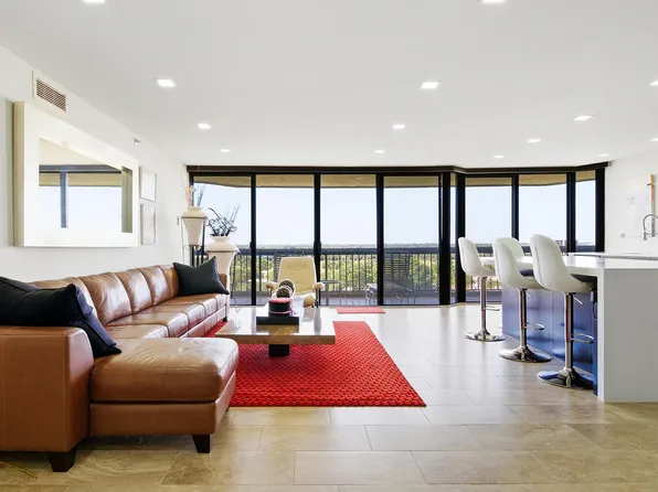 1900 Consulate Place #1005, West Palm Beach, FL 33401