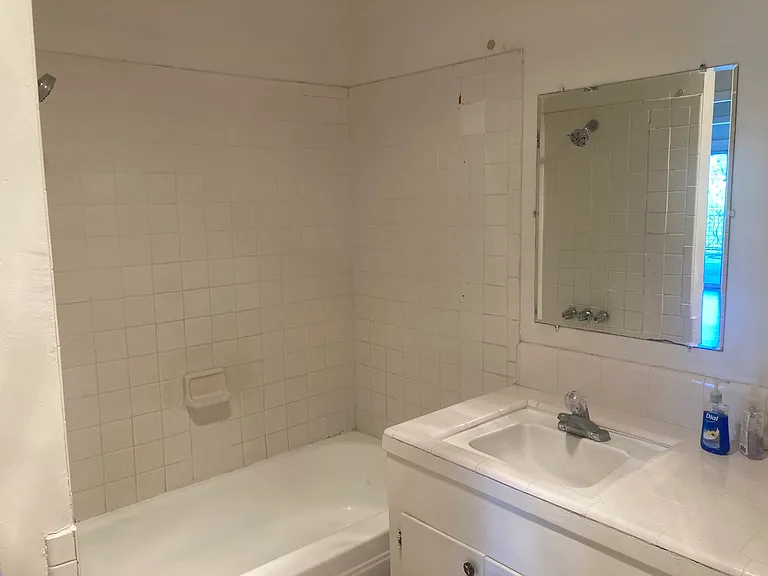 8333 Rosemead Blvd #4 — Photo 4