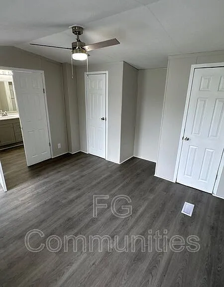 145 David Dr #9 — Photo 3