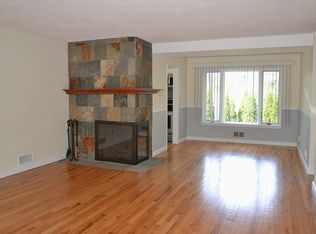 4 University Dr #0, Natick, MA 01760