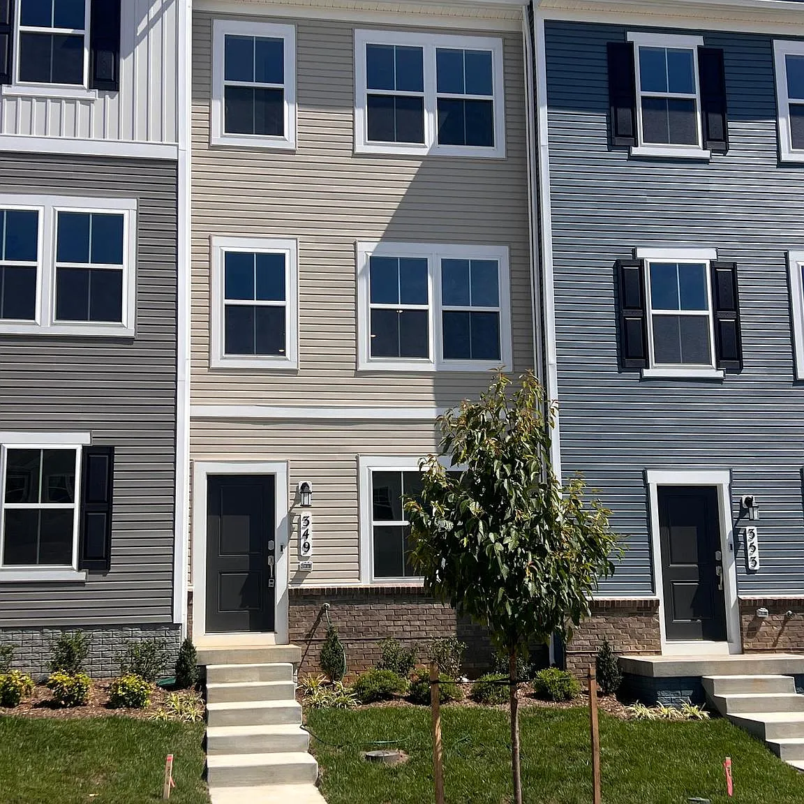 3 bed, 3.5 bath, 1283 sqft, $1,950 — Photo 2