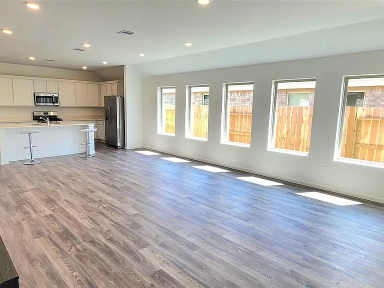 22566 Pagoda Dogwood Br — Photo 4