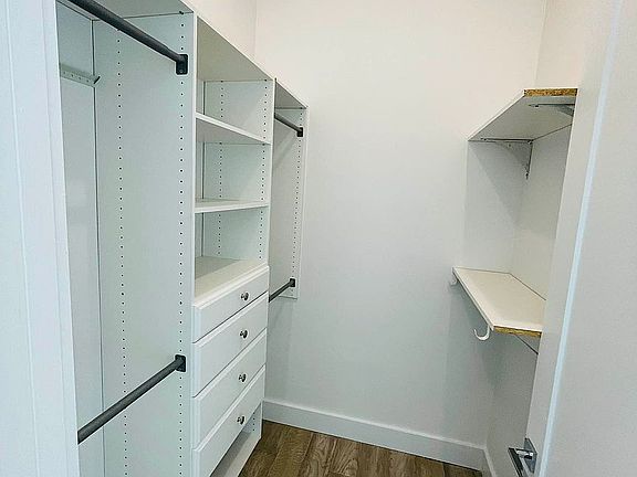 5th image of 25-35 18th St #1-A