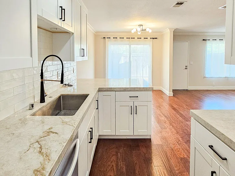 1653 Kentfield Ave — Photo 31