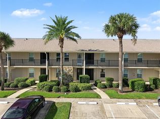 3621 EDGEWATER DRIVE #207, SEBRING, FL 33872