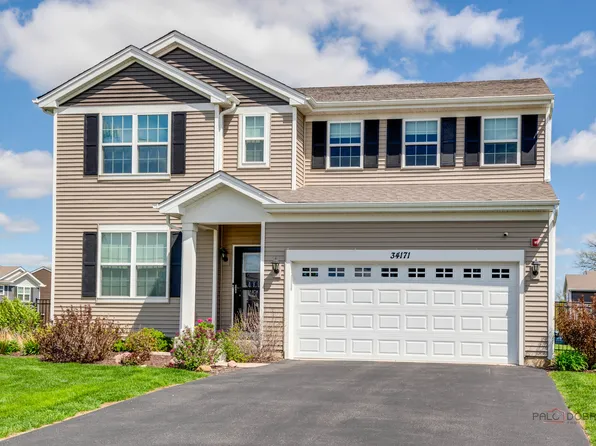 34171 N Partridge Ln, Gurnee, IL 60031