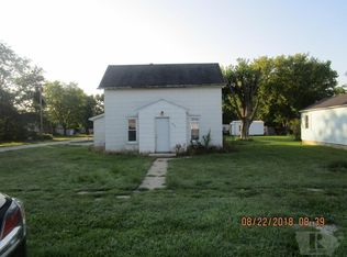 201 Clinton St, Corwith, IA 50430