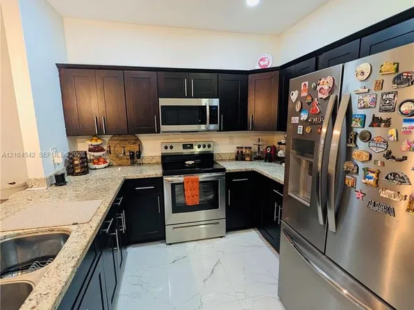 8137 NW 199th Ter #0, Hialeah, FL 33015