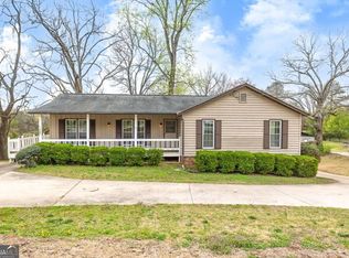 2285 Bascomb Carmel Rd, Woodstock, GA 30189