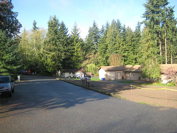 Blueberry Pl. entrance