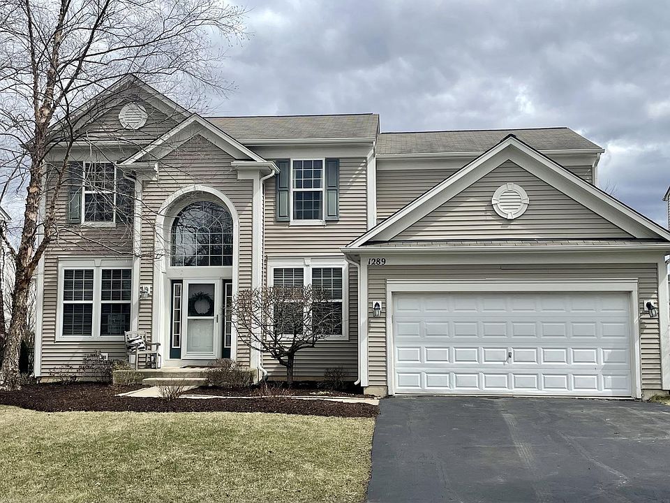 1st image of 1289 Goldfinch Ln