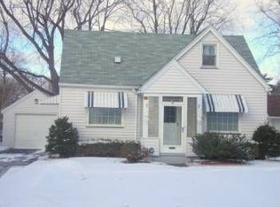 92 Benwell Rd, Rochester, NY 14616