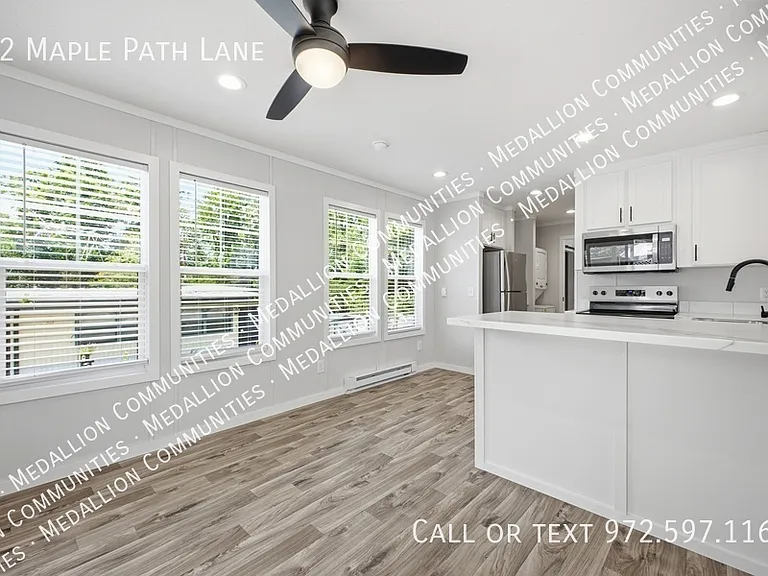 92 Maple Path Ln — Photo 4