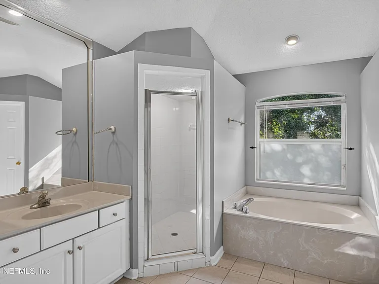 470 Sparrow Branch Cir — Photo 31