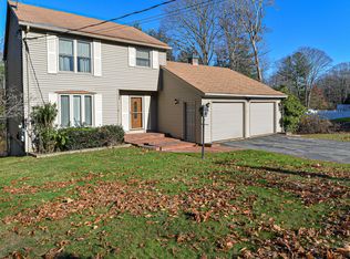 19 Creation Ln, York, ME 03909