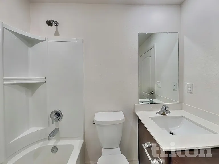 10 Presidential Ln — Photo 13