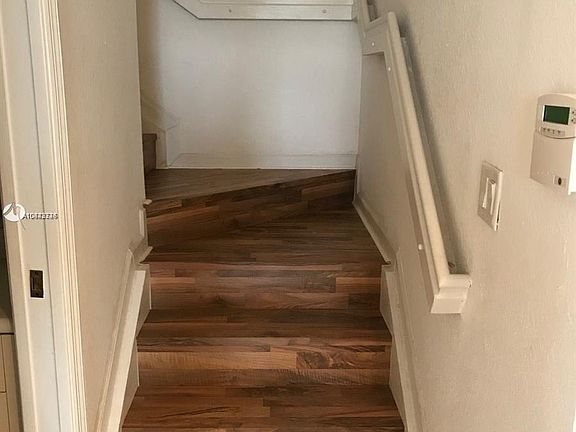 3rd image of 11101 NW 83rd St APT 208