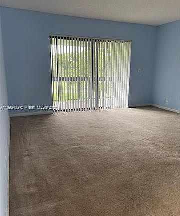 4th image of 4013 N University Dr #C114