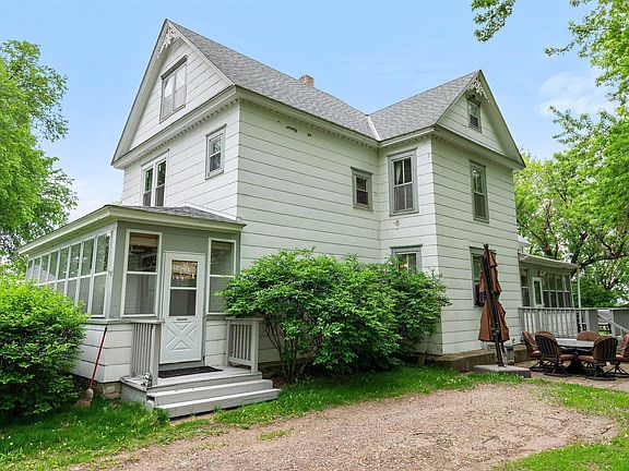 5th image of 52905 Deerwood Ave