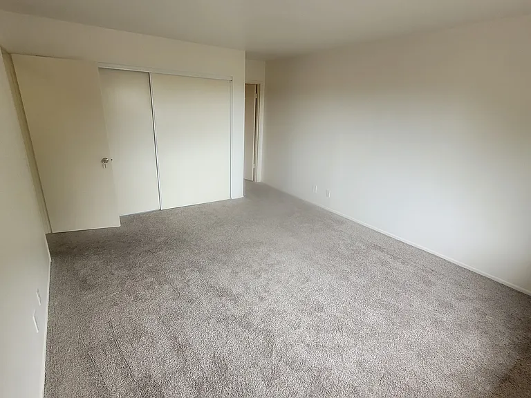 367 Northgate Dr #B — Photo 25