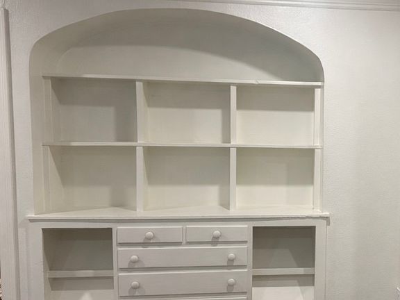 Built in hutch in living room