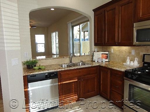 4th image of 7180 Orchard Cir