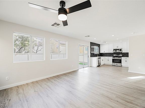 4th image of 8318 Fort Hallock Ave