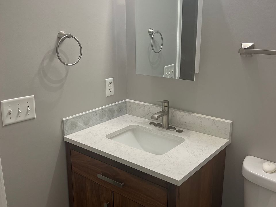 1st image of 17201 Addington Dr