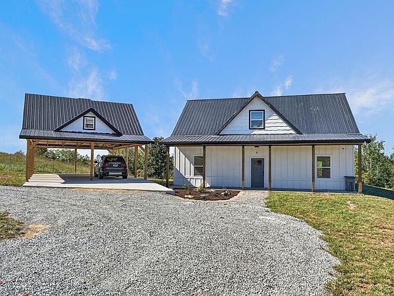 2nd image of 689 Amonett Cir