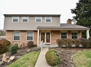 2017 Alberta Dr, South Park, PA 15129