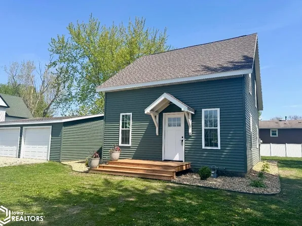 607 S Ml, Lake Mills, IA 50450