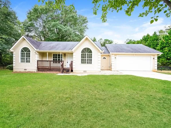 1712 New Hope Rd, Locust Grove, GA 30248