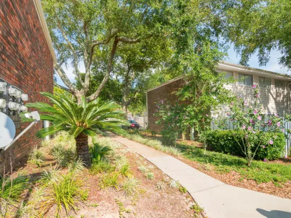 Gulf View Apartments