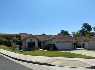 2693 Magellan Ln, Vista, CA 92081
